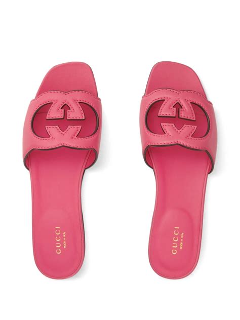 Women's Interlocking G slide sandal in pink rubber 